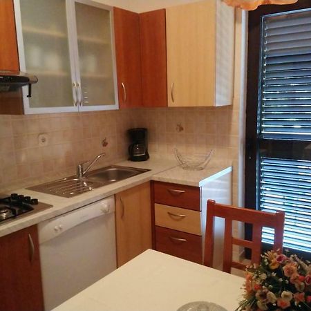Apartman Dino Tar-Vabriga Εξωτερικό φωτογραφία